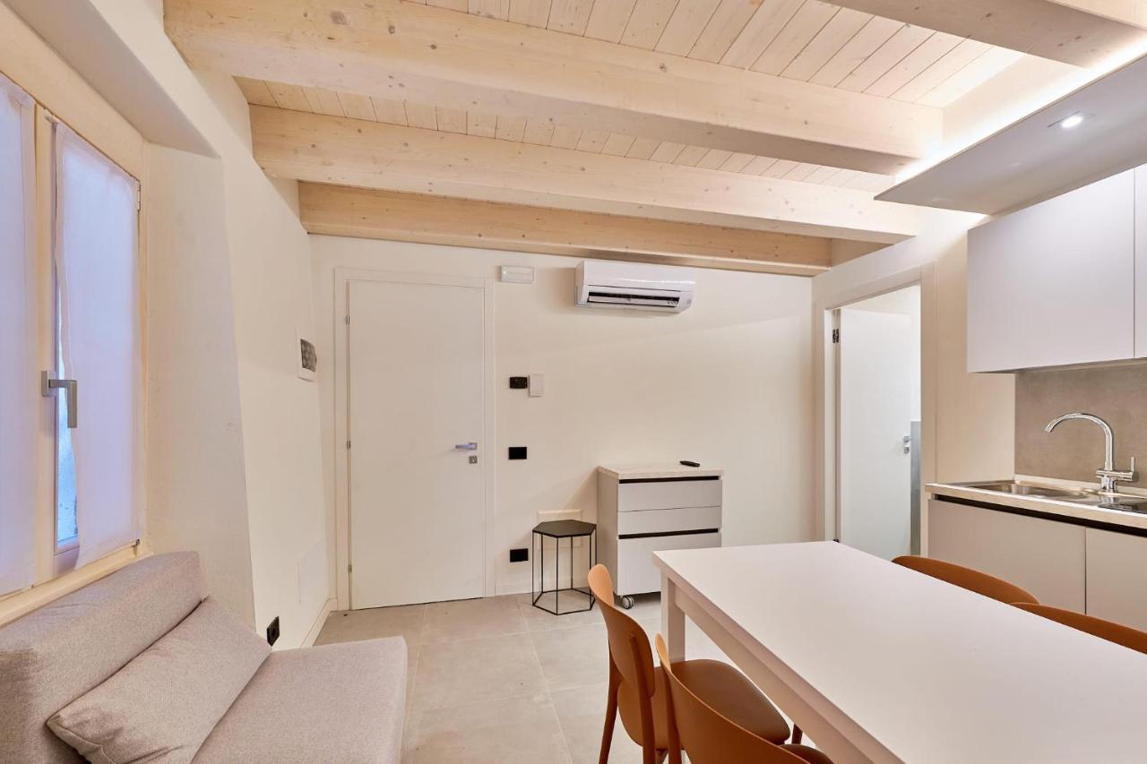 ApartmentsGarda - Residenza Mercanti Esterno foto